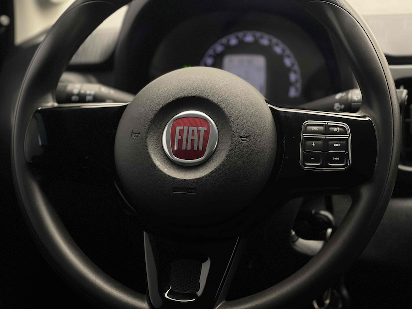 Foto do veículo FIAT MOBI 1.0 8V EVO FLEX WAY MANUAL 2018 35.618 KM 46.900,00