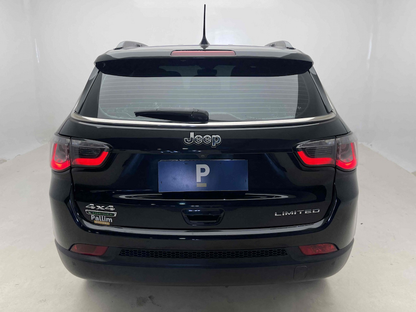 Foto do veículo JEEP COMPASS 2.0 16V DIESEL LIMITED 4X4 AUTOMÁTICO 2018 62.924 KM 118.900,00