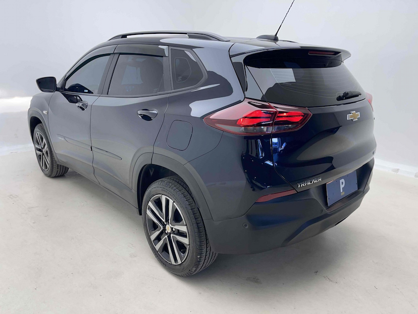 Foto do veículo CHEVROLET TRACKER 1.0 TURBO FLEX LT AUTOMÁTICO 2024 11.898 KM 119.900,00