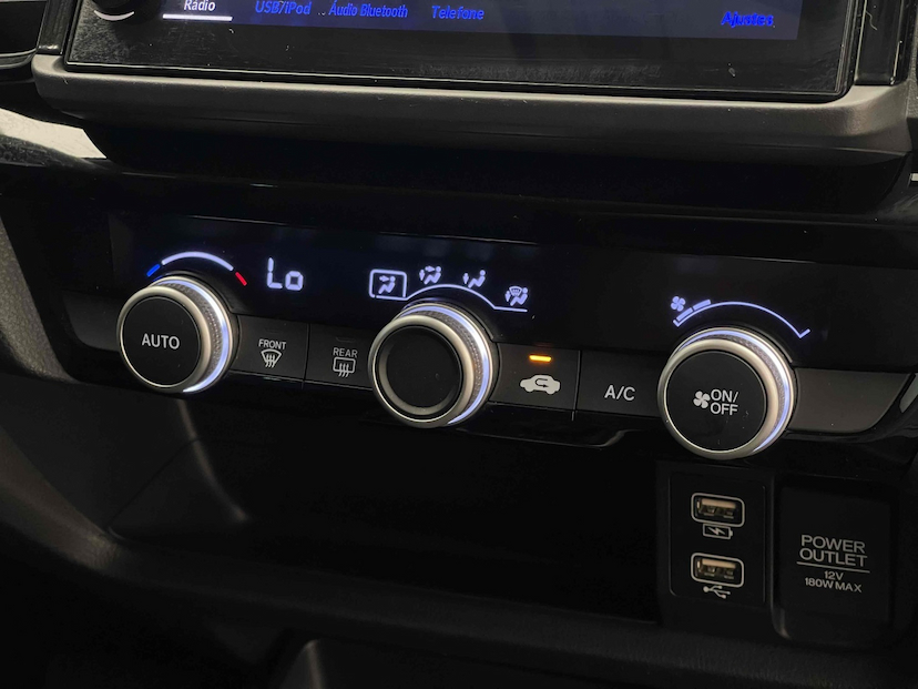 Foto do veículo HONDA CITY 1.5 I-VTEC FLEX HATCH TOURING CVT 2023 17.899 KM 119.900,00