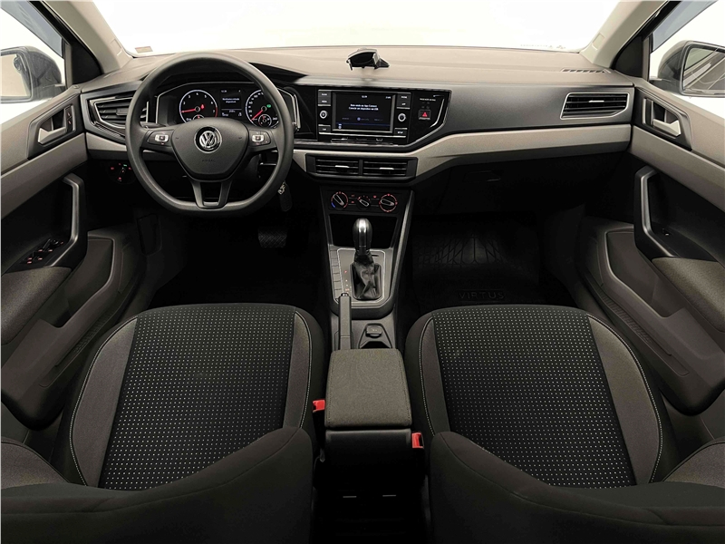 Foto do veículo VOLKSWAGEN VIRTUS 1.0 200 TSI COMFORTLINE AUTOMÁTICO 2019 61.170 KM 78.900,00