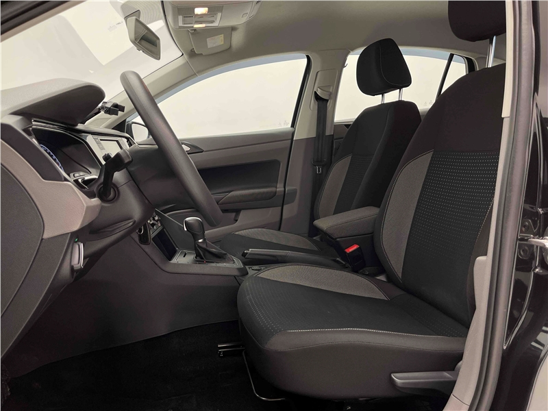 Foto do veículo VOLKSWAGEN VIRTUS 1.0 200 TSI COMFORTLINE AUTOMÁTICO 2019 61.170 KM 78.900,00