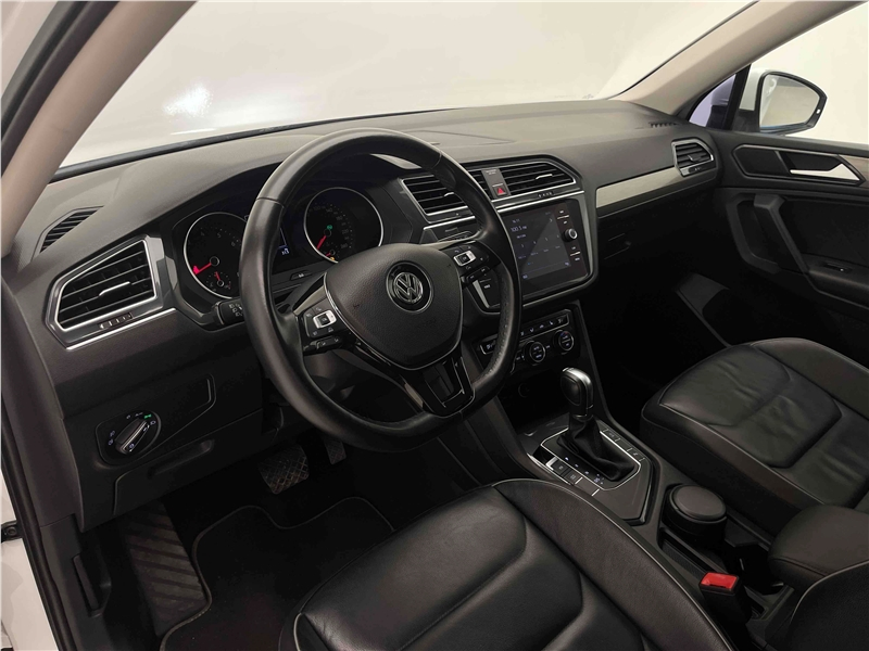 Foto do veículo VOLKSWAGEN TIGUAN 1.4 250 TSI TOTAL FLEX ALLSPACE COMFORTLINE TIPTRONIC 2018 53.878 KM 136.900,00