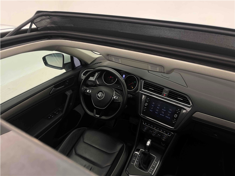 Foto do veículo VOLKSWAGEN TIGUAN 1.4 250 TSI TOTAL FLEX ALLSPACE COMFORTLINE TIPTRONIC 2018 53.878 KM 136.900,00