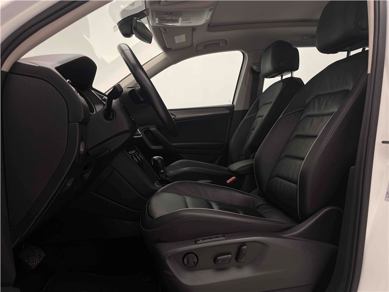 Foto do veículo VOLKSWAGEN TIGUAN 1.4 250 TSI TOTAL FLEX ALLSPACE COMFORTLINE TIPTRONIC 2018 53.878 KM 136.900,00