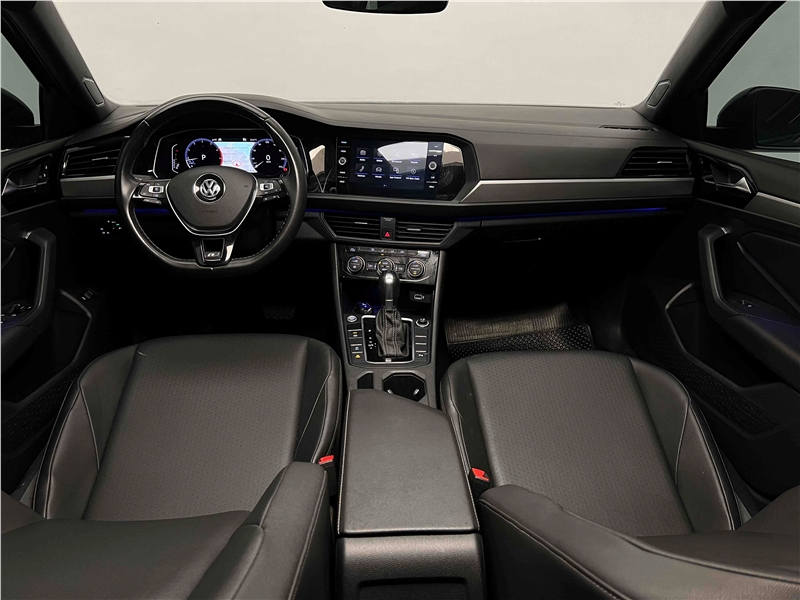 Foto do veículo VOLKSWAGEN JETTA 1.4 250 TSI TOTAL FLEX R-LINE TIPTRONIC 2019 46.834 KM 123.900,00