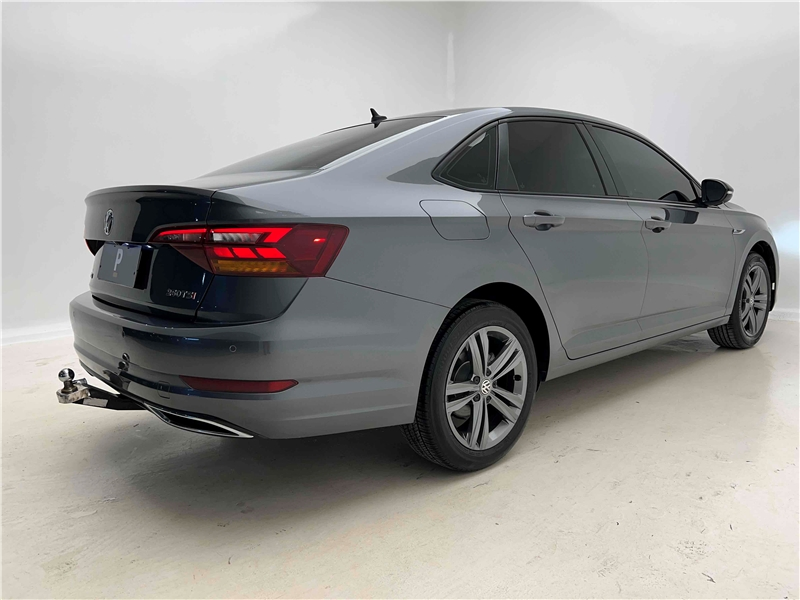 Foto do veículo VOLKSWAGEN JETTA 1.4 250 TSI TOTAL FLEX R-LINE TIPTRONIC 2019 46.834 KM 123.900,00