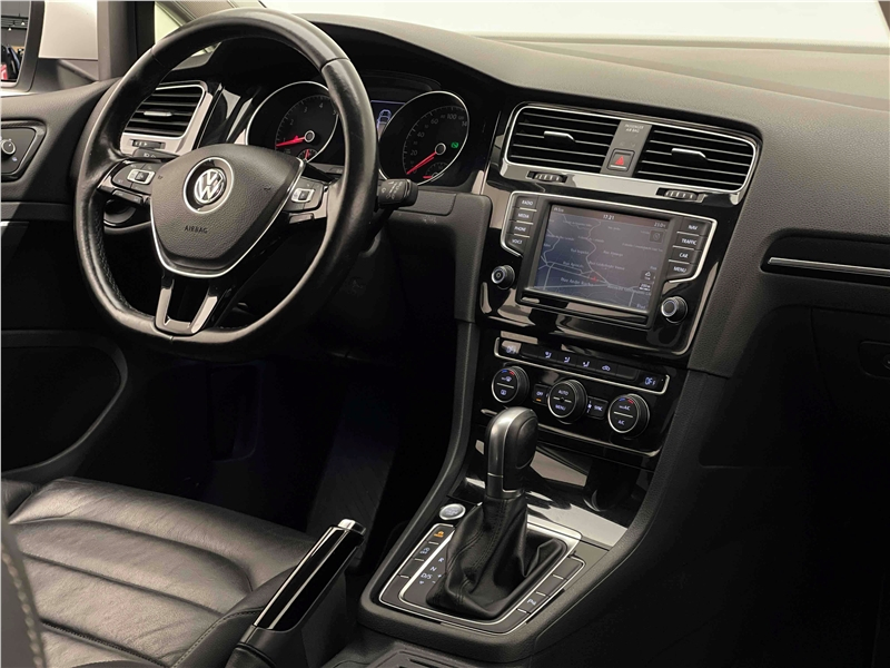 Foto do veículo VOLKSWAGEN GOLF 1.4 TSI HIGHLINE 16V TOTAL FLEX 4P TIPTRONIC 2016 58.280 KM 93.900,00