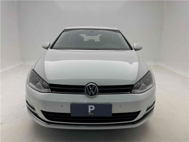 Foto do veículo VOLKSWAGEN GOLF 1.4 TSI HIGHLINE 16V TOTAL FLEX 4P TIPTRONIC 2016 58.280 KM 93.900,00