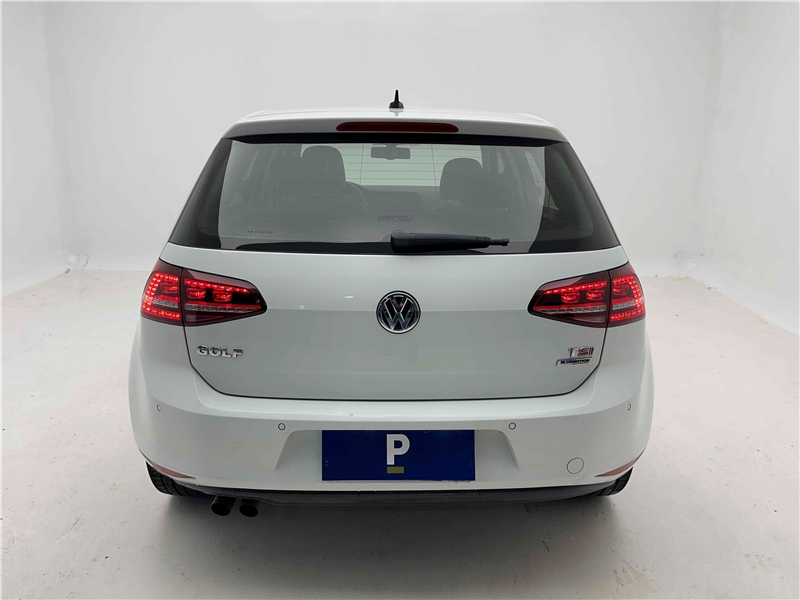 Foto do veículo VOLKSWAGEN GOLF 1.4 TSI HIGHLINE 16V TOTAL FLEX 4P TIPTRONIC 2016 58.280 KM 93.900,00