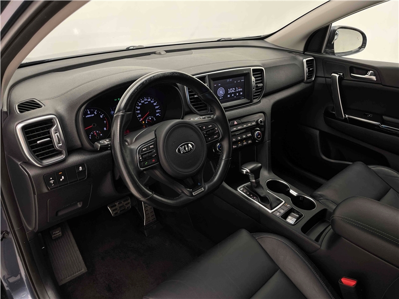 Foto do veículo KIA SPORTAGE 2.0 EX 4X2 16V FLEX 4P AUTOMÁTICO 2017 46.258 KM 119.900,00