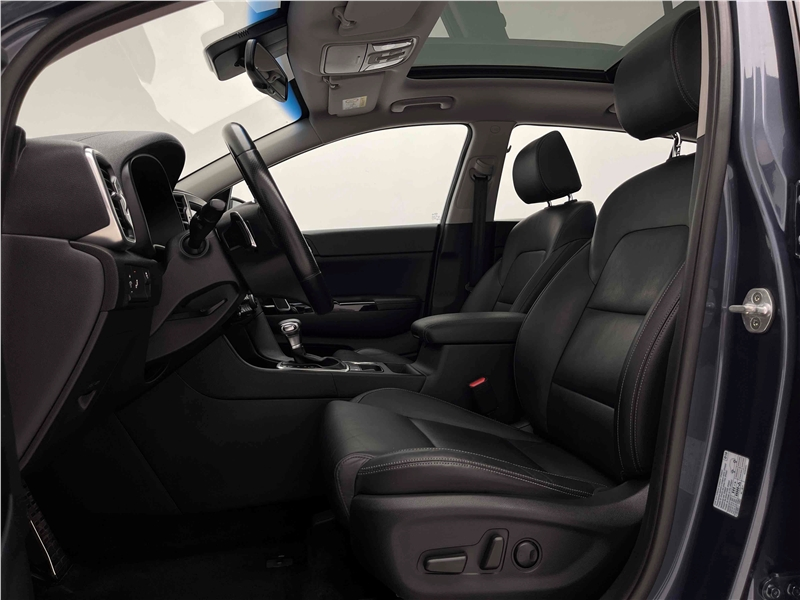 Foto do veículo KIA SPORTAGE 2.0 EX 4X2 16V FLEX 4P AUTOMÁTICO 2017 46.258 KM 119.900,00