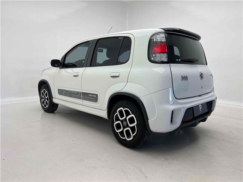Foto do veículo FIAT UNO 1.4 EVO SPORTING 8V FLEX 4P AUTOMATIZADO 2016 53.310 KM 48.900,00