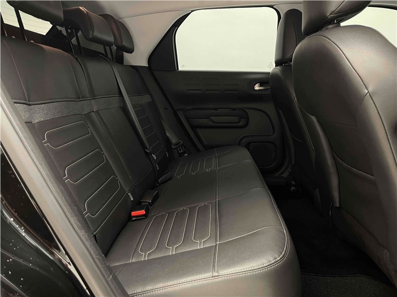 Foto do veículo CITROEN C4 CACTUS 1.6 THP FLEX SHINE PACK EAT6 2022 15.825 KM 104.900,00