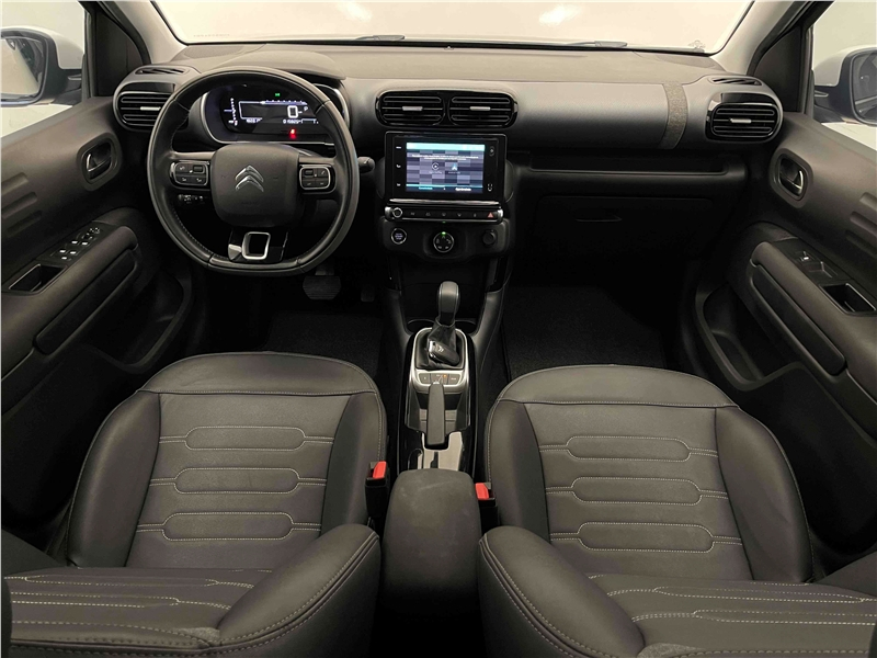 Foto do veículo CITROEN C4 CACTUS 1.6 THP FLEX SHINE PACK EAT6 2022 15.825 KM 104.900,00