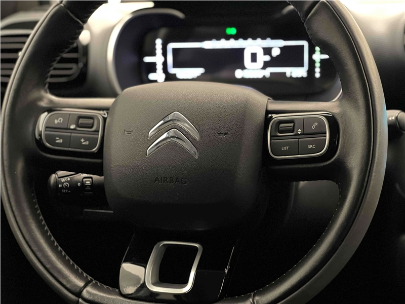 Foto do veículo CITROEN C4 CACTUS 1.6 THP FLEX SHINE PACK EAT6 2022 15.825 KM 104.900,00
