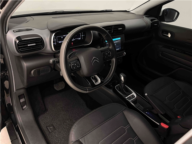 Foto do veículo CITROEN C4 CACTUS 1.6 THP FLEX SHINE PACK EAT6 2022 15.825 KM 104.900,00