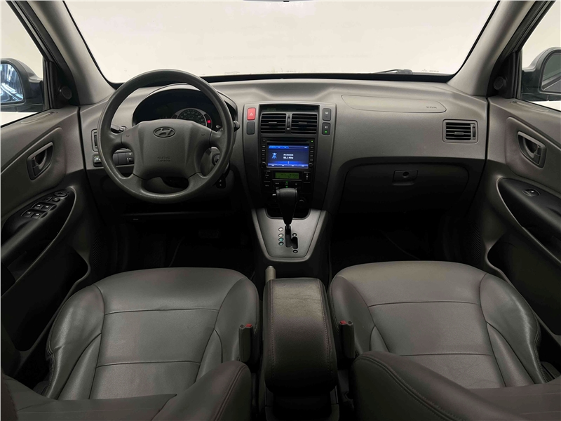 Foto do veículo HYUNDAI TUCSON 2.0 MPFI GLS 16V 143CV 2WD FLEX 4P AUTOMÁTICO 2016 86.498 KM 59.900,00