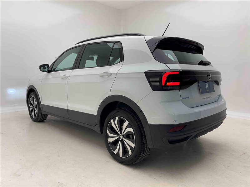 Foto do veículo VOLKSWAGEN T-CROSS 1.0 200 TSI TOTAL FLEX AUTOMÁTICO 2022 18.319 KM 114.900,00