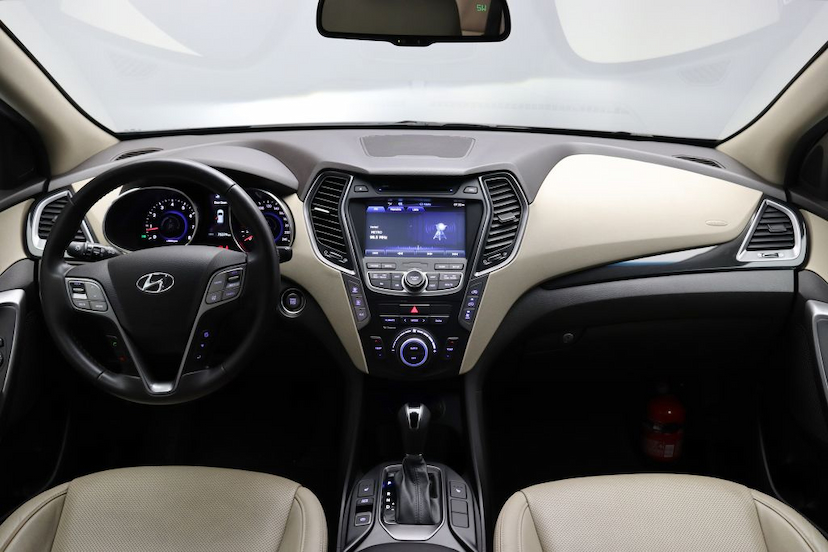 Foto do veículo Hyundai GRAND SANTA FÉ  2016 75.380 KM R$ 148.000,00