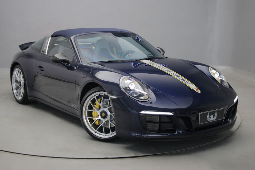 Foto do veículo PORSCHE 911  2019 11.580 KM R$ 1.350.000,00