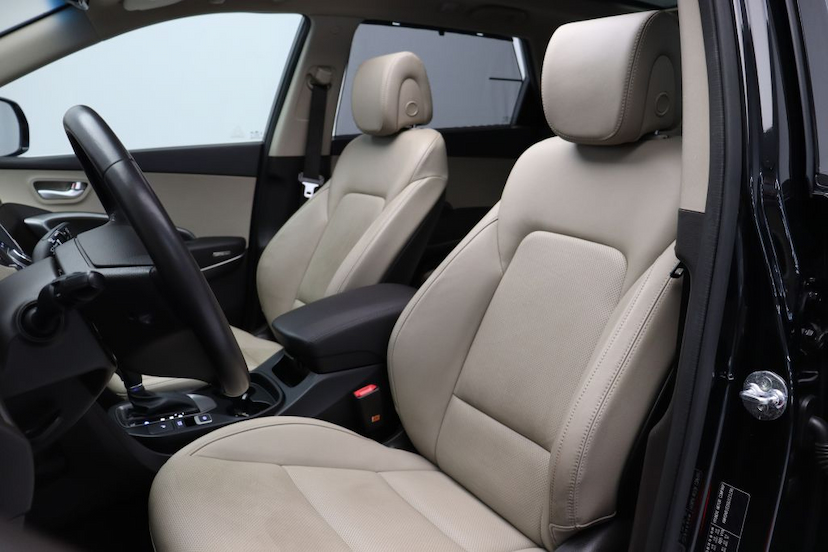 Foto do veículo Hyundai GRAND SANTA FÉ  2016 75.380 KM R$ 148.000,00