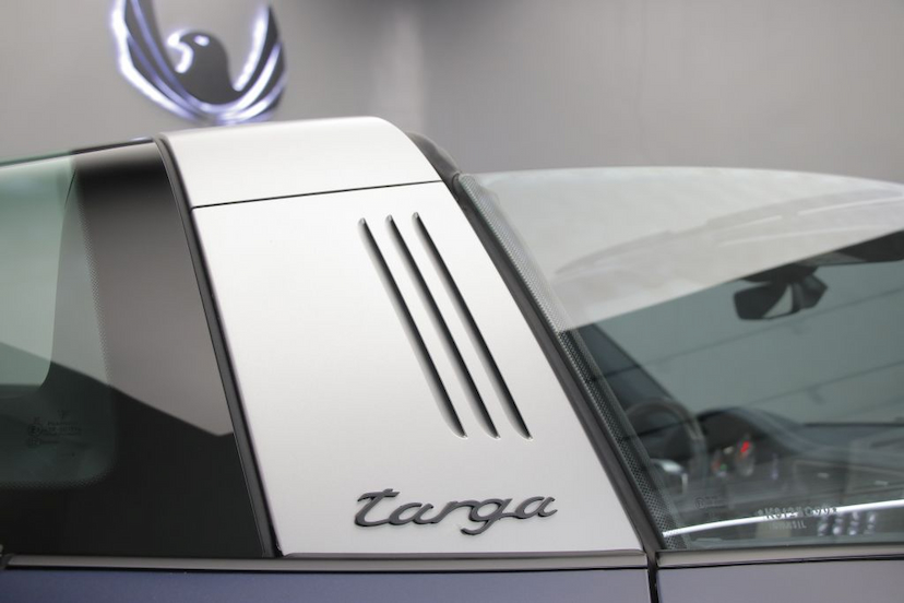 Foto do veículo PORSCHE 911  2019 11.580 KM R$ 1.350.000,00