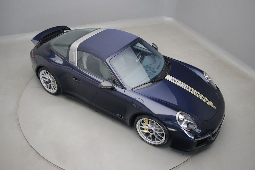 Foto do veículo PORSCHE 911  2019 11.580 KM R$ 1.350.000,00