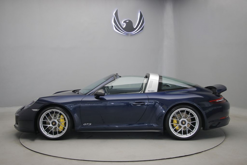 Foto do veículo PORSCHE 911  2019 11.580 KM R$ 1.350.000,00