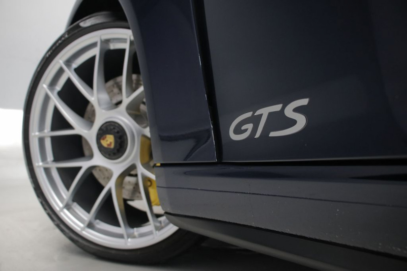 Foto do veículo PORSCHE 911  2019 11.580 KM R$ 1.350.000,00