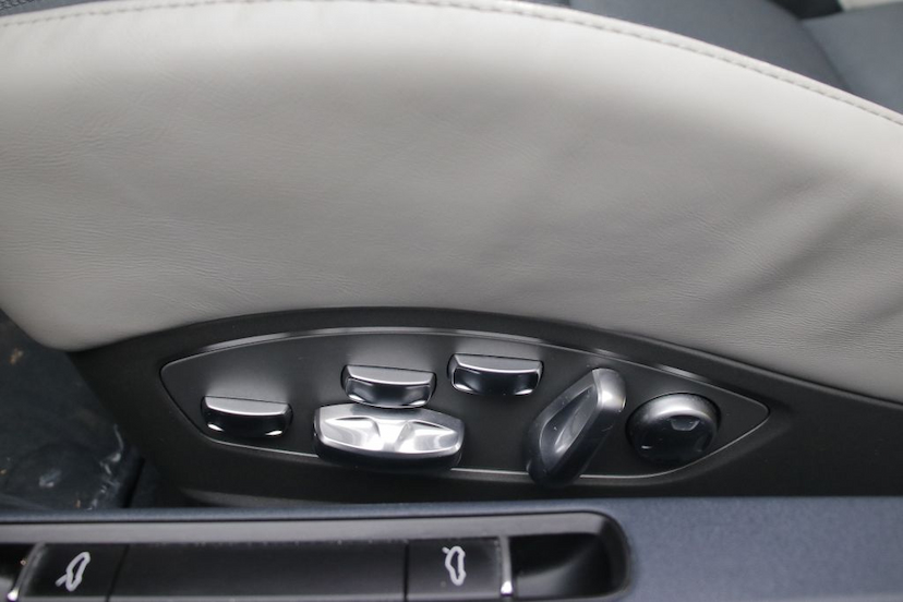 Foto do veículo PORSCHE 911  2019 11.580 KM R$ 1.350.000,00