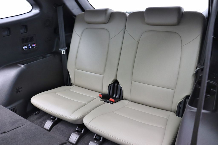 Foto do veículo Hyundai GRAND SANTA FÉ  2016 75.380 KM R$ 148.000,00
