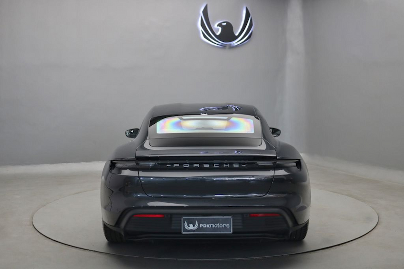 Foto do veículo PORSCHE TAYCAN  2021 21.300 KM Sob Consulta