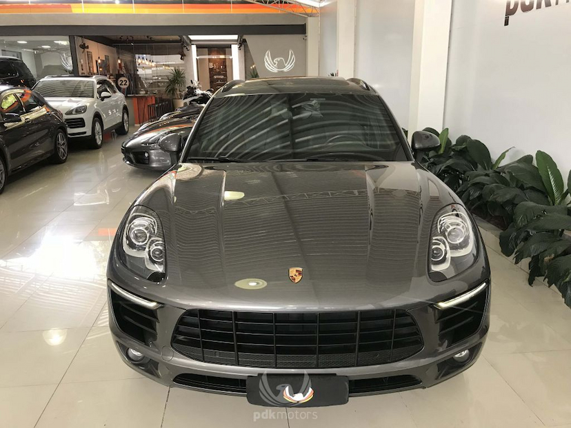 Foto do veículo PORSCHE MACAN  2015 33.205 KM R$ 279.000,00