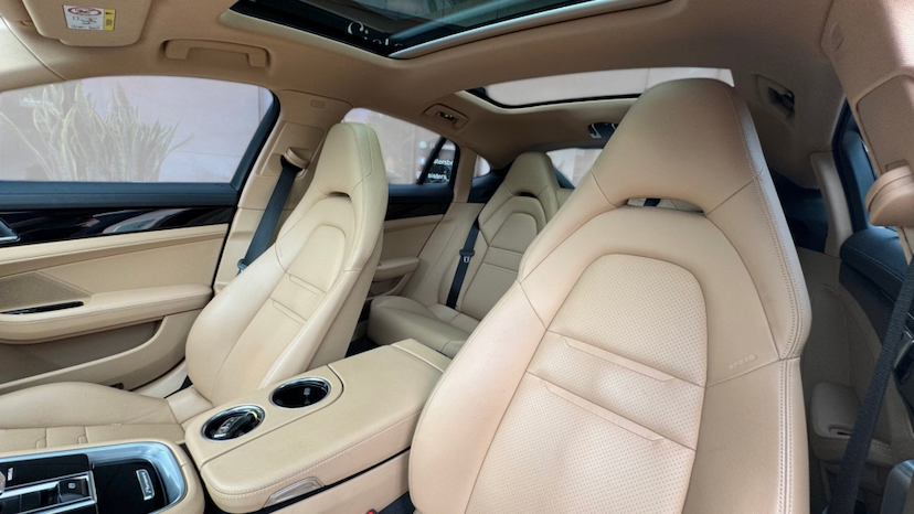Foto do veículo PORSCHE PANAMERA 2.9 V6 E-HYBRID 4S PDK 2023 17.800 KM R$ 648.900,00