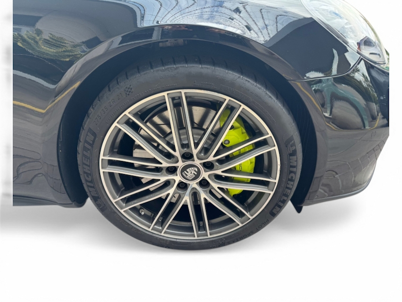 Foto do veículo PORSCHE PANAMERA 2.9 V6 E-HYBRID 4S PDK 2023 17.800 KM R$ 648.900,00