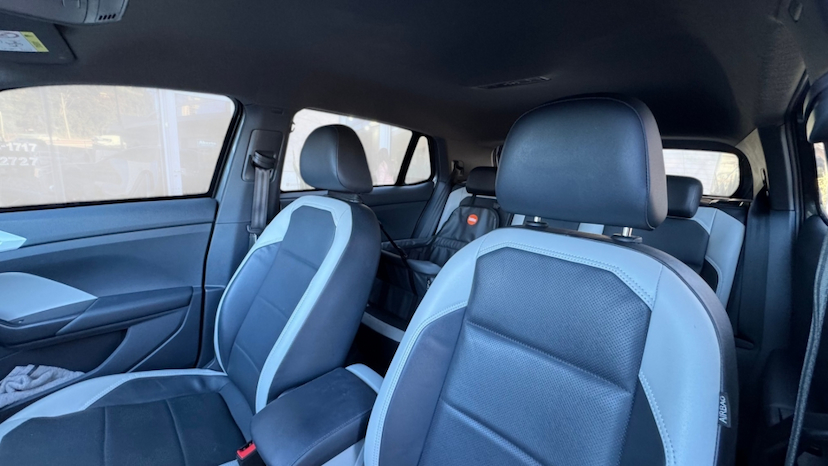 Foto do veículo Volkswagen T-Cross 1.4 250 TSI TOTAL FLEX HIGHLINE AUTOMÁTICO 2021 58.000 KM R$ 137.900,00