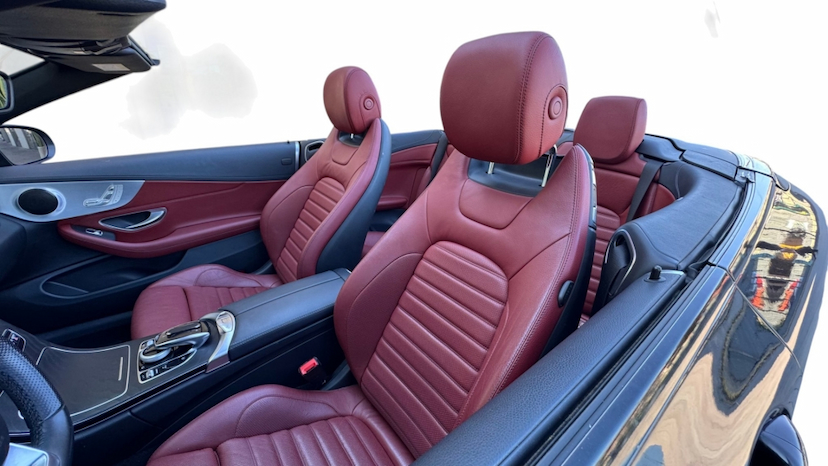 Foto do veículo MERCEDES-BENZ C 300 2.0 CGI GASOLINA CABRIOLET 9G-TRONIC 2018 46.000 KM R$ 274.900,00