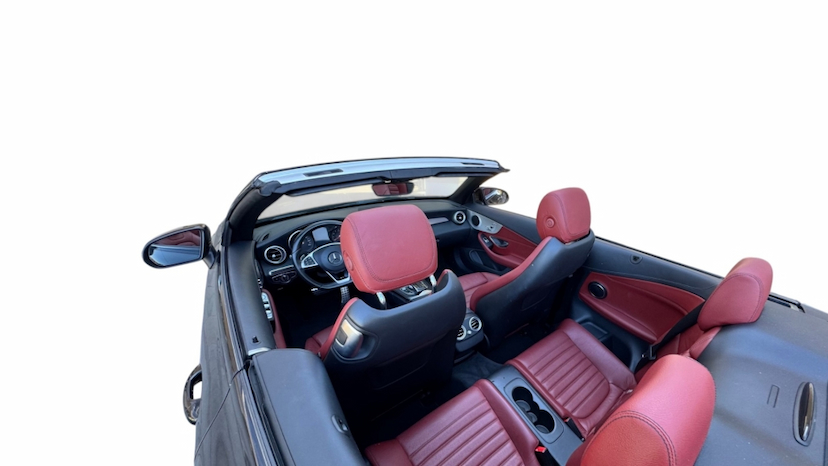 Foto do veículo MERCEDES-BENZ C 300 2.0 CGI GASOLINA CABRIOLET 9G-TRONIC 2018 46.000 KM R$ 274.900,00