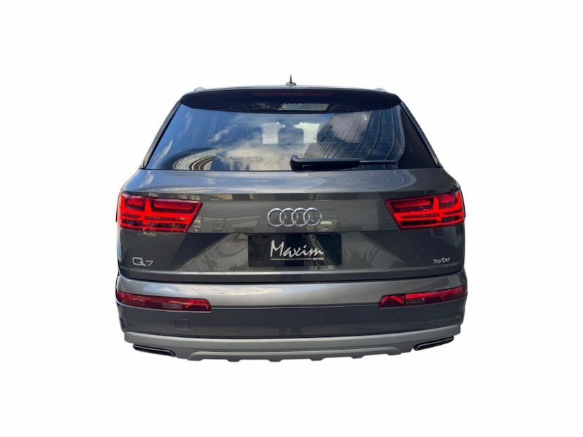 Foto do veículo AUDI Q7 3.0 V6 TDI DIESEL PERFORMANCE TIPTRONIC 2019 99.700 KM R$ 229.900,00