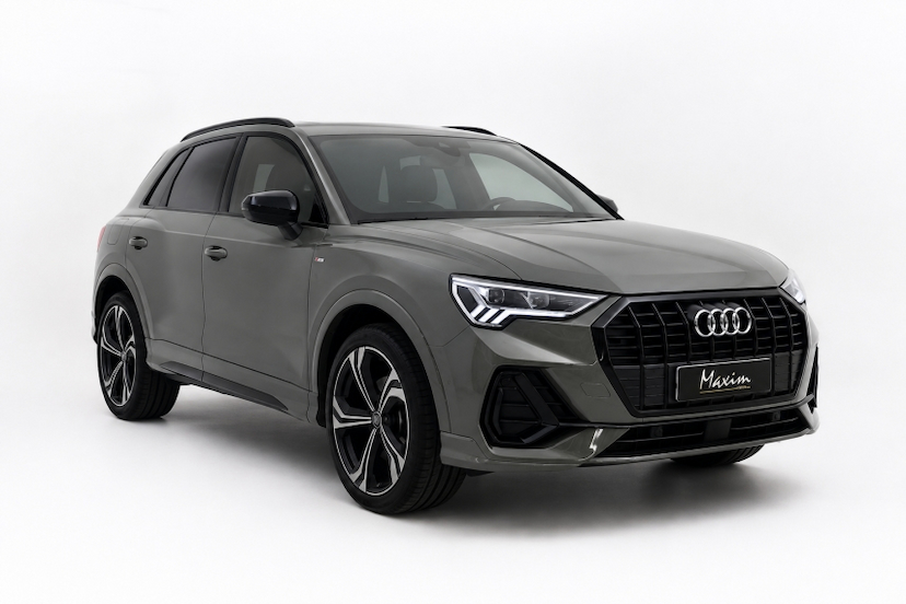 Foto do veículo AUDI Q3 2.0 40 TFSI GASOLINA PERFORMANCE BLACK QUATTRO TIPTRONIC 2024 33.800 KM R$ 249.900,00