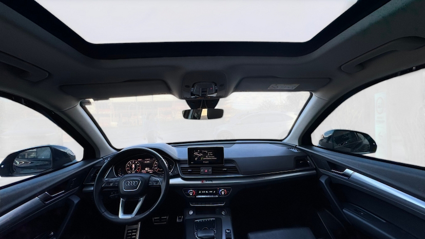 Foto do veículo AUDI Q5 2.0 TFSI GASOLINA PRESTIGE S TRONIC 2020 95.130 KM R$ 149.990,00
