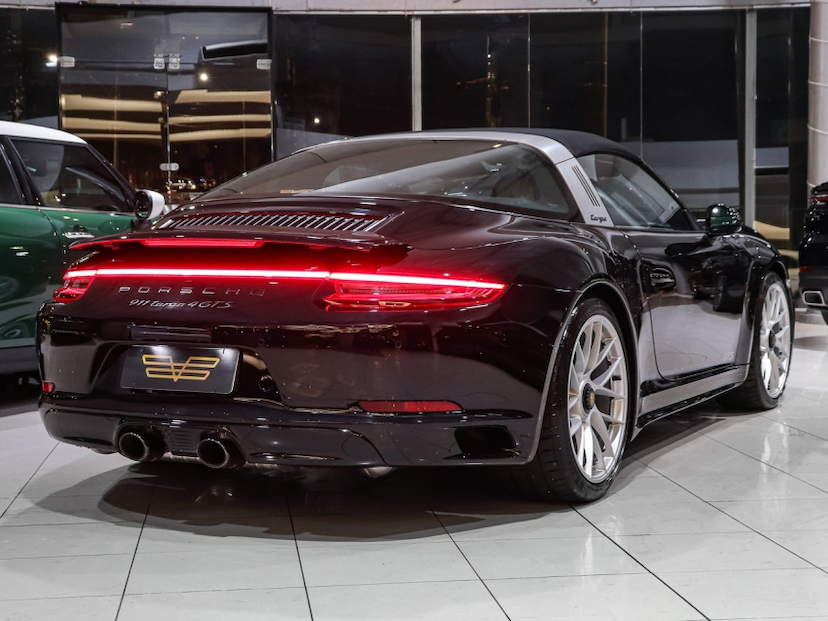 Foto do veículo PORSCHE 911 3.0 24V H6 GASOLINA TARGA 4 GTS PDK 2019 25.690 KM R$ 850.000,00