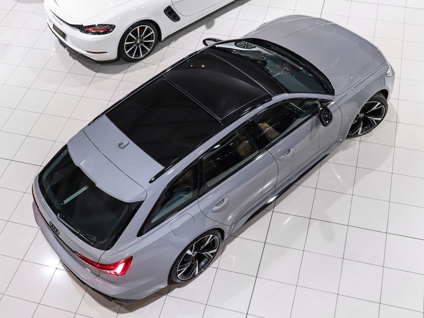 Foto do veículo AUDI RS6 4.0 AVANT V8 TWINTURBO MHEV TIPTRONIC 2023 16.500 KM R$ 899.000,00