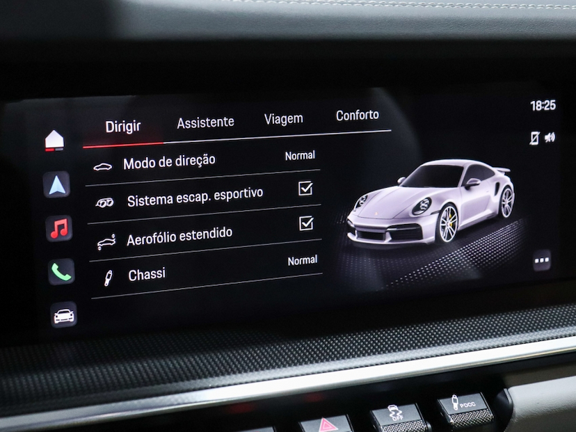 Foto do veículo PORSCHE 911 3.8 24V H6 GASOLINA TURBO S PDK 2024 4.250 KM R$ 1.550.000,00