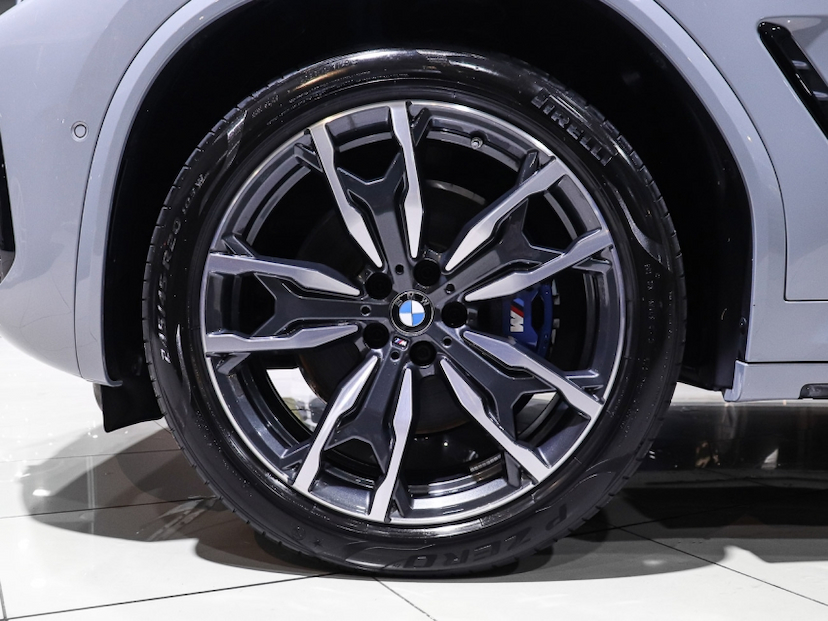 Foto do veículo BMW X4 2.0 16V GASOLINA XDRIVE20I M SPORT STEPTRONIC 2025 35.170 KM R$ 359.000,00