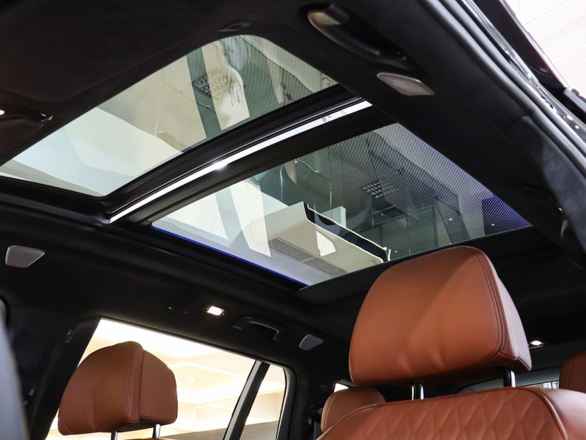 Foto do veículo BMW X7 4.4 V8 GASOLINA M60i STEPTRONIC 2024 35.980 KM R$ 729.000,00