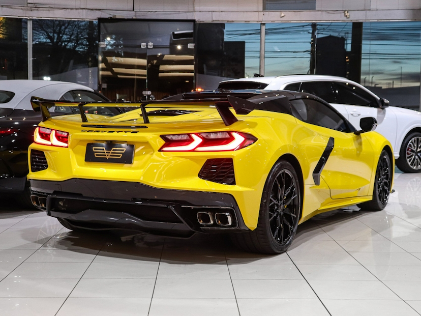 Foto do veículo Chevrolet CORVETTE 6.2 V8 LT1 GASOLINA STINGRAY CONVERSIVEL AUTOMÁTICO 2025 4.020 KM R$ 1.193.000,00