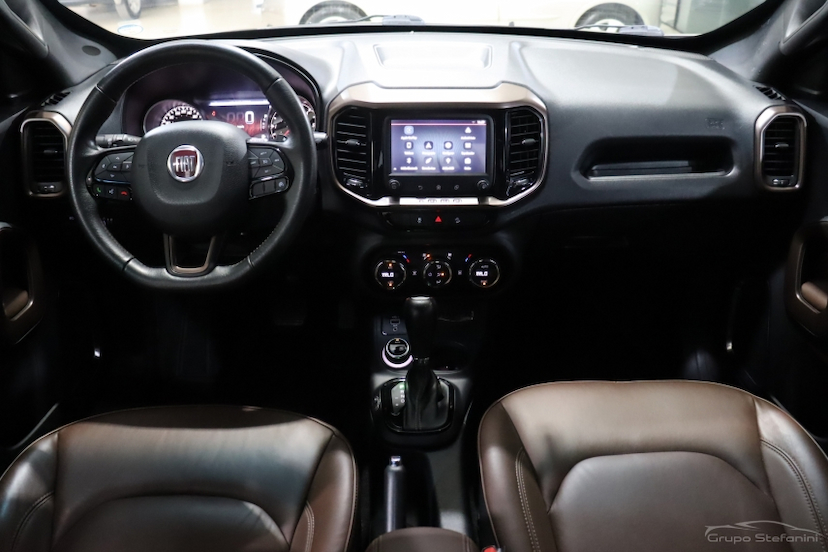 Foto do veículo FIAT TORO 2.0 16V TURBO DIESEL RANCH 4WD AT9 2020 47.108 KM 154.990,00