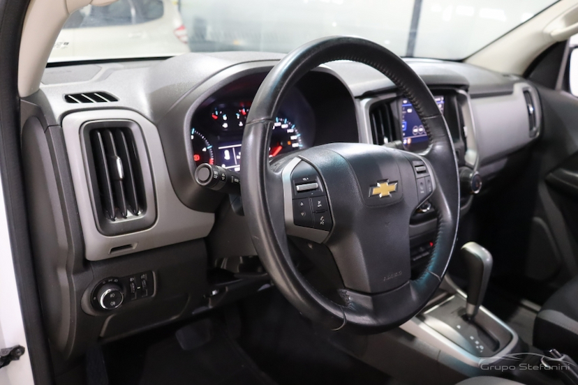 Foto do veículo CHEVROLET S10 2.8 16V TURBO DIESEL LT CD 4X4 AUTOMÁTICO 2023 68.205 KM 173.990,00